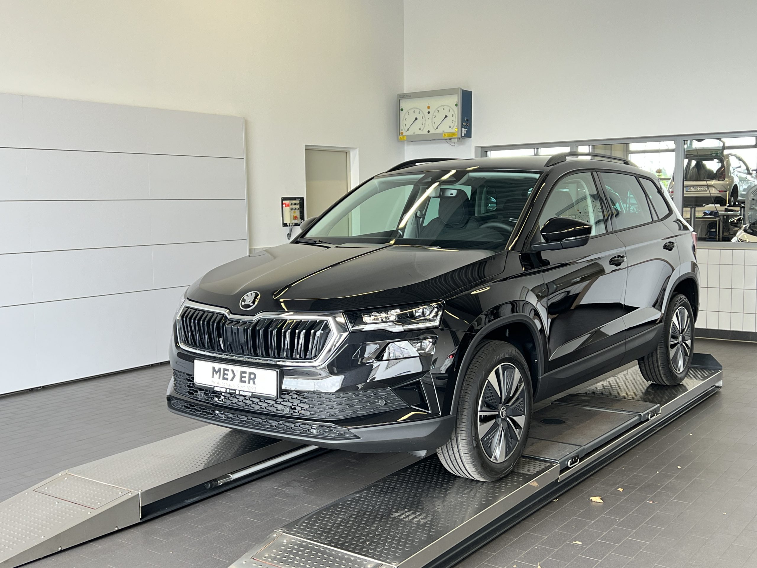 Abbildung Model Skoda Karoq Balance 1.5 TSI DSG